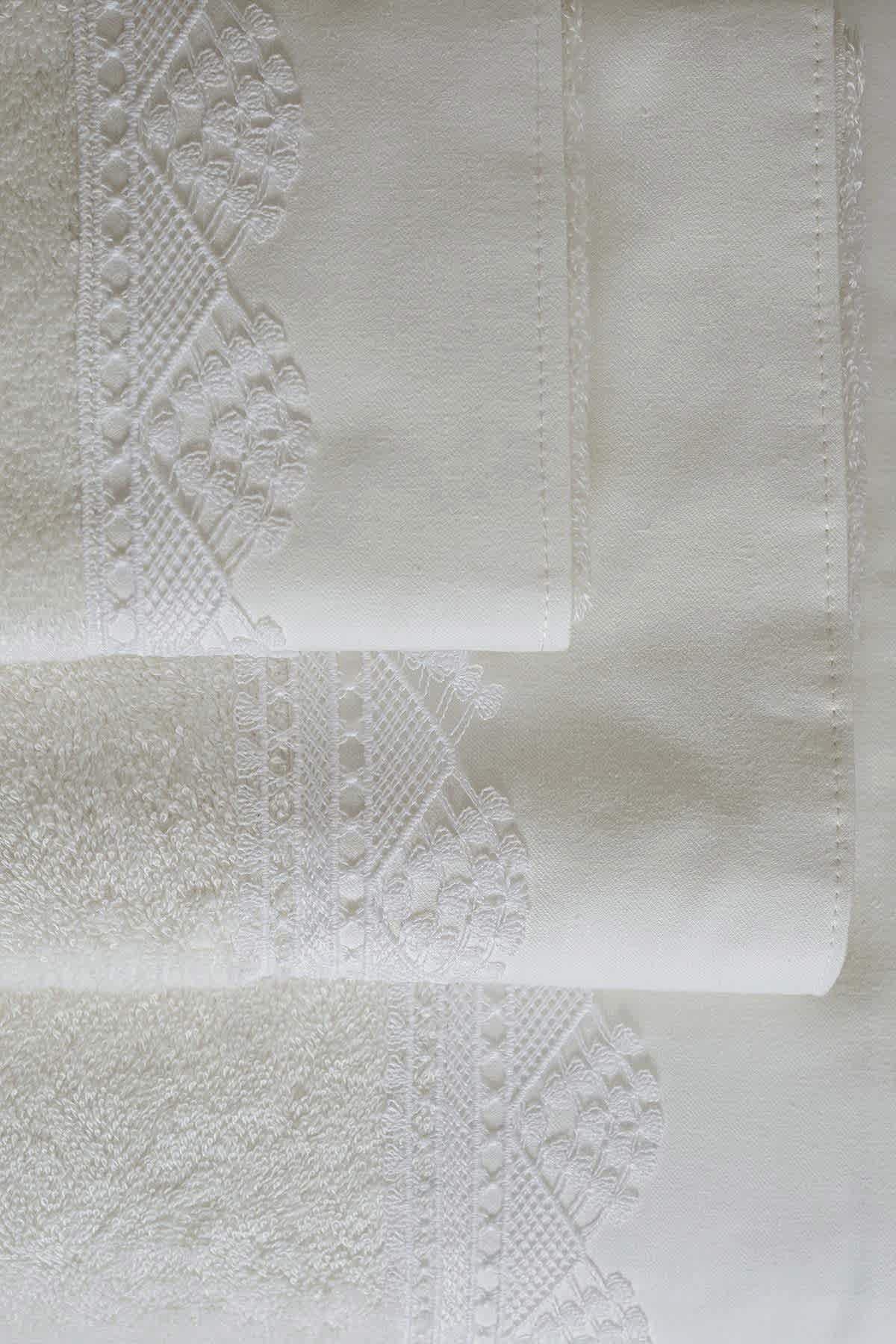 Zarif Dantelli Yüz Havlusu (50 x 90 cm) - Nazik Home - Yuvama Değer!