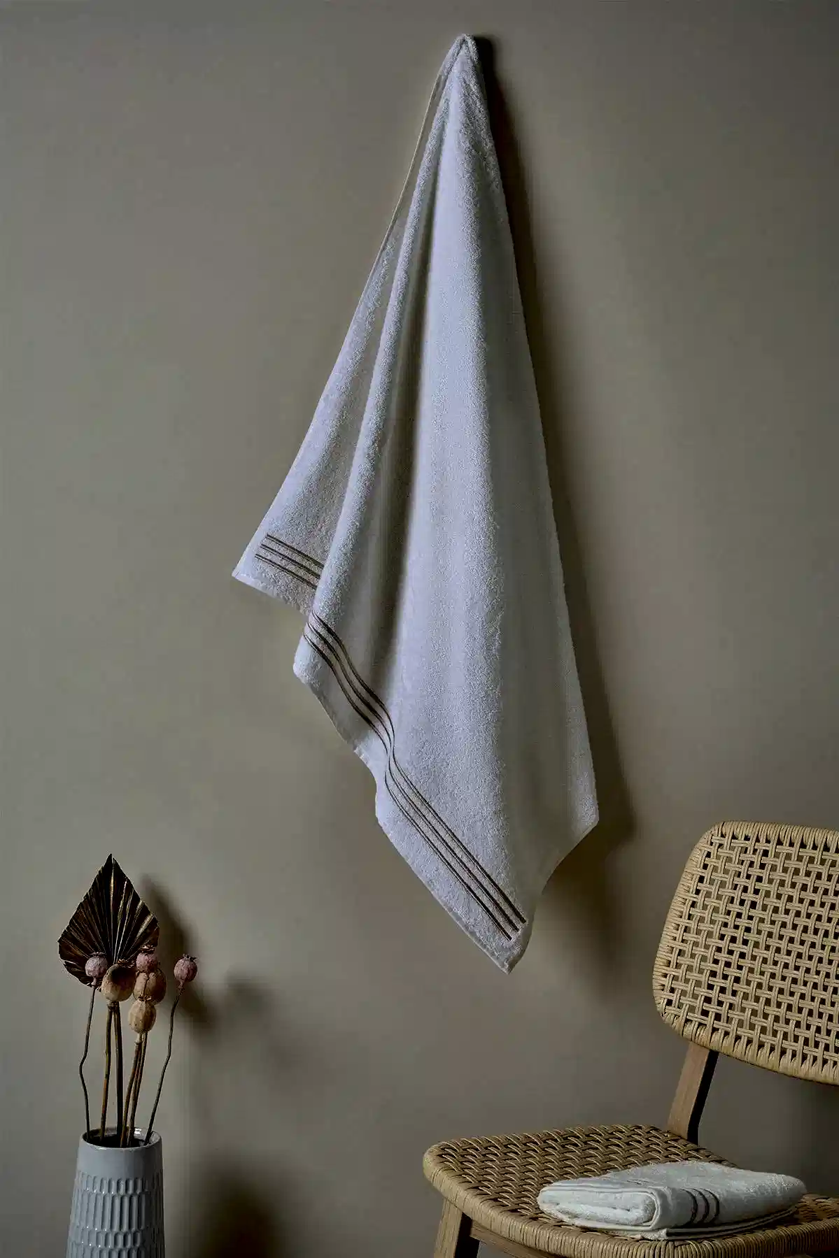 Zen Çizgi Nakışlı El Havlusu (30 x 50 cm) - Nazik Home - Yuvama Değer!